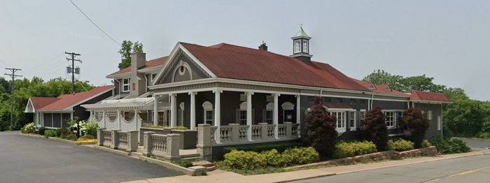 Courthouse Grille (Hillside Inn, Ernestos) - Web Listing Photo
